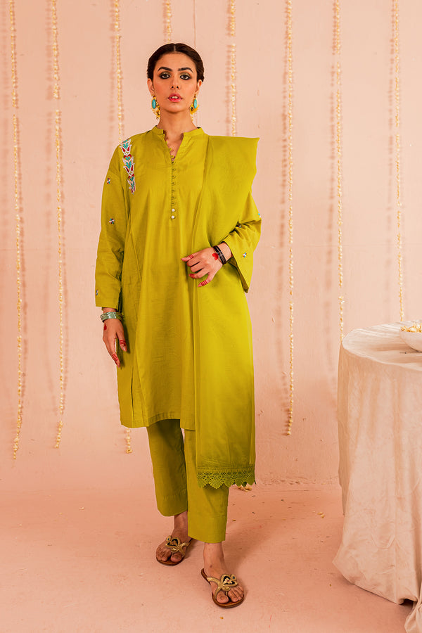 (RHF08A)Embroidered 3pc Stitched Suit